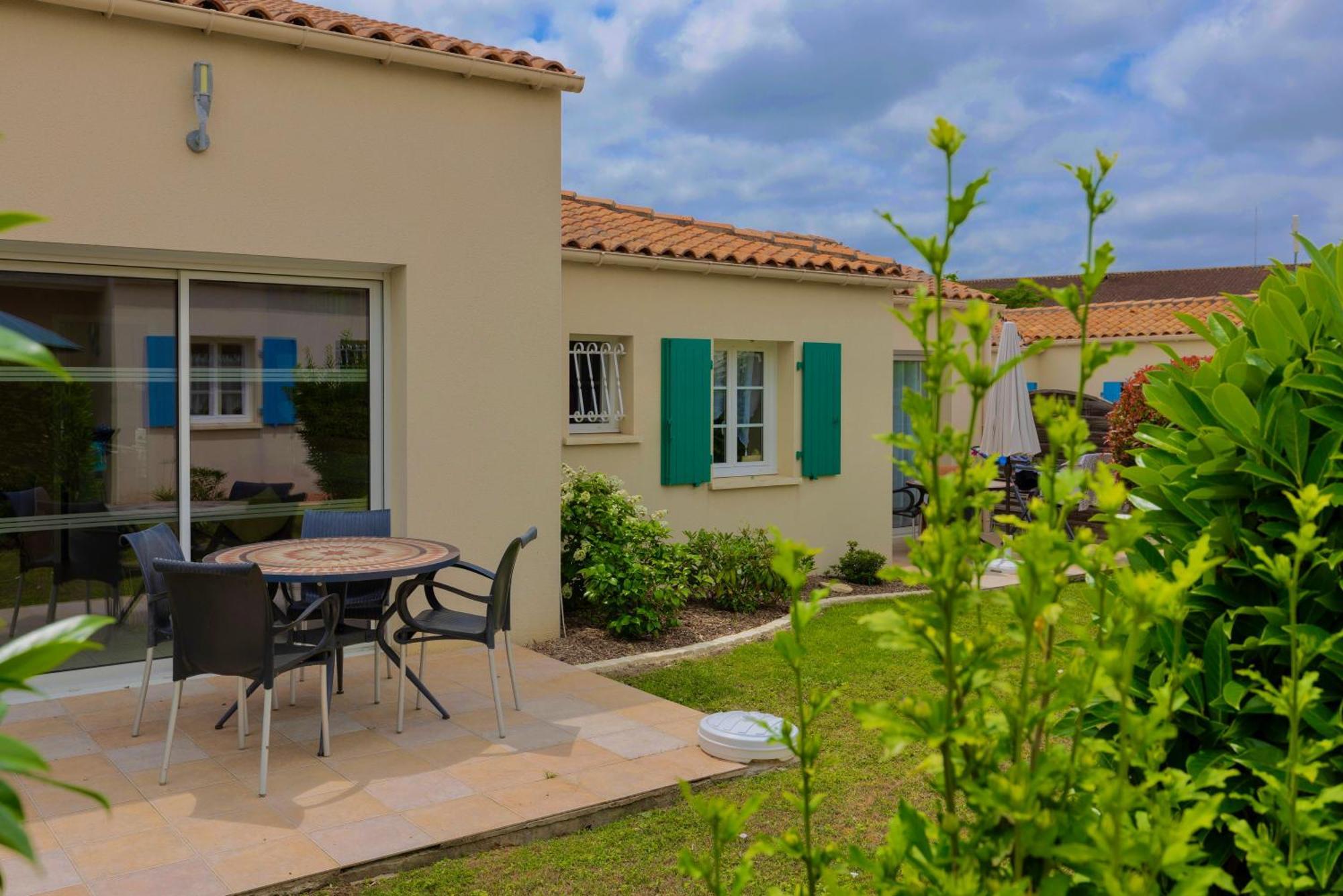 Atlantic Residence Jonzac Exterior foto
